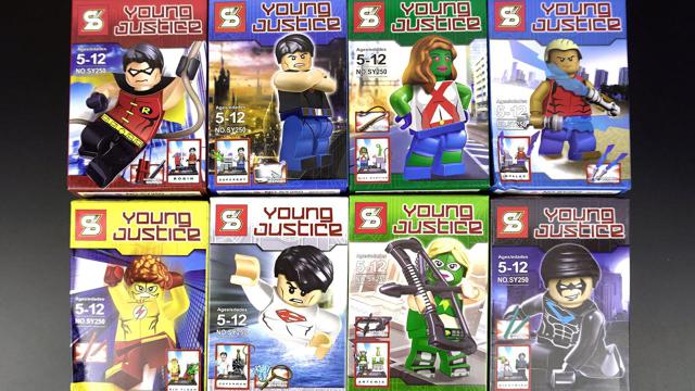 चीनी लेगो युवा न्याय 8 minifigures, Superboy, aqualad, आर्टेमिस, रोबिन, याद आती है मंगल ग्रह का निवासी, बच्चा फ्लैश