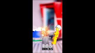 Tranh chấp giữa trạm cứu hỏa thành phố Lego.